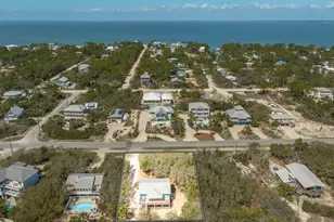 1064 W Gulf Beach Dr, Saint George Island, FL 32328 - Photo 27