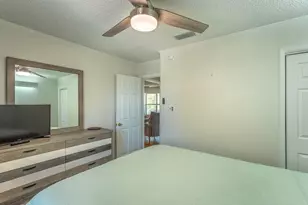 1064 W Gulf Beach Dr, Saint George Island, FL 32328 - Photo 19
