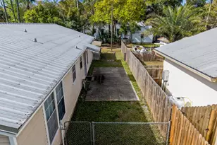 141 Ave D, Apalachicola, FL 32320 - Photo 19