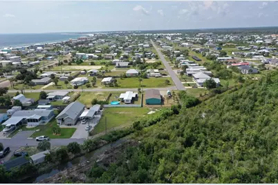 211 Alabama Dr, Mexico Beach, FL 32456 - Photo 3