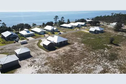 1700 St George's Ct, Eastpoint, FL 32328 - Photo 33