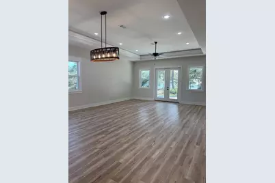 1700 St George's Ct, Eastpoint, FL 32328 - Photo 5