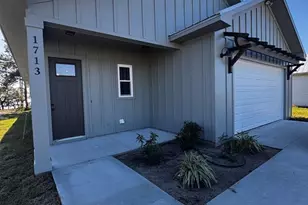 275 Ridgecrest Pkwy, Eastpoint, FL 32328 - Photo 1