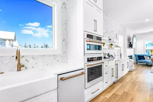 2112 Tarpon Ln, Saint George Island, FL 32328 - Photo 19