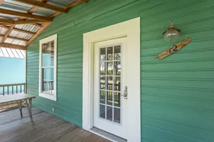 112 14th St, Apalachicola, FL 32320 - Photo 7