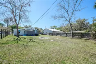 627 Madison St, Port Saint Joe, FL 32456 - Photo 21