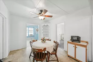 627 Madison St, Port Saint Joe, FL 32456 - Photo 9