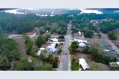 598 Three Rivers Rd, Carrabelle, FL 32322 - Photo 3