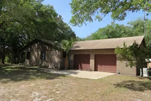 112 Hinton St, Carrabelle, FL 32322 - Photo 11