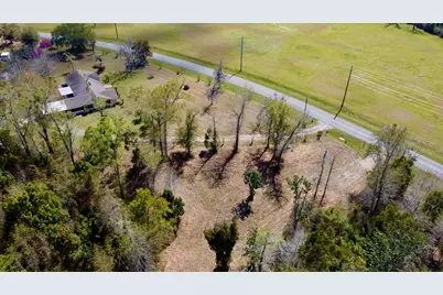 703 W River Rd, Wewahitchka, FL 32465 - Photo 9