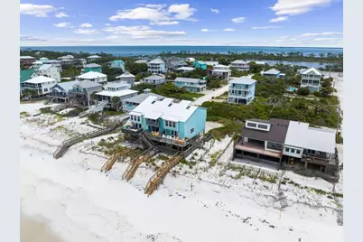 224 Seahorse Ln, Port Saint Joe, FL 32456 - Photo 1