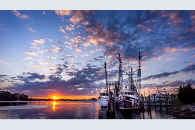 2478 Florida Ave, Carrabelle, FL 32322 - Photo 11