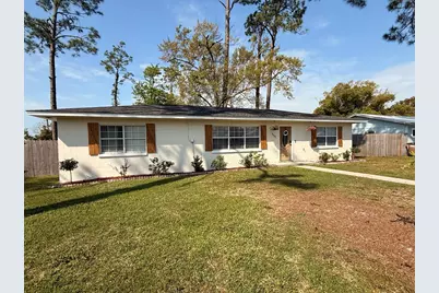 1322 McClelland Ave, Port Saint Joe, FL 32456 - Photo 1