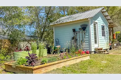 706 SE 7th St, Carrabelle, FL 32322 - Photo 25