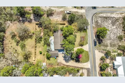 706 SE 7th St, Carrabelle, FL 32322 - Photo 39