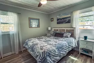 706 SE 7th St, Carrabelle, FL 32322 - Photo 11