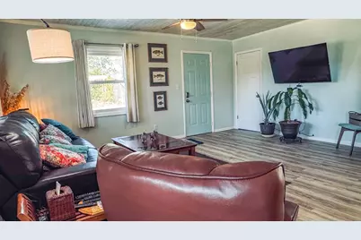 706 SE 7th St, Carrabelle, FL 32322 - Photo 5