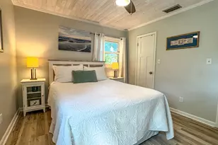 706 SE 7th St, Carrabelle, FL 32322 - Photo 19