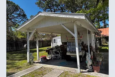 146 21st Ave, Apalachicola, FL 32320 - Photo 3