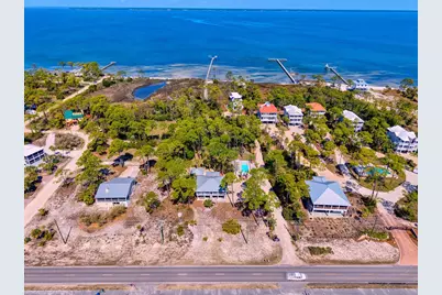 1105 E Gulf Beach Dr, Saint George Island, FL 32328 - Photo 69