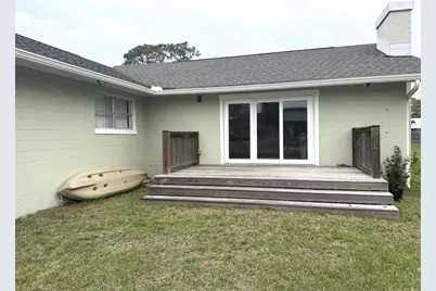 1607 Monument Ave, Port Saint Joe, FL 32456 - Photo 15