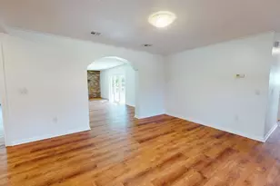 1607 Monument Ave, Port Saint Joe, FL 32456 - Photo 5