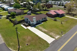 504 10th St, Port Saint Joe, FL 32456 - Photo 21