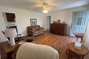 504 10th St, Port Saint Joe, FL 32456 - Photo 3