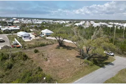113 13th St, Mexico Beach, FL 32456 - Photo 9