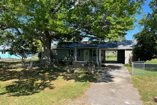 1003 Woodward Ave, Port Saint Joe, FL 32456 - Photo 15