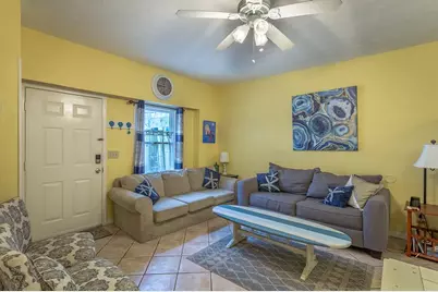 633 E Gorrie Dr #4, Saint George Island, FL 32328 - Photo 7