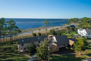 103 Sunset Cir, Port Saint Joe, FL 32456 - Photo 13
