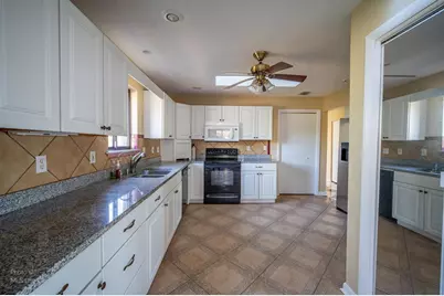 103 Sunset Cir, Port Saint Joe, FL 32456 - Photo 9