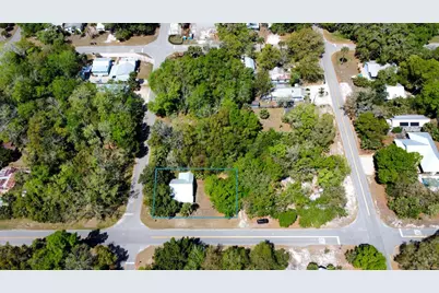 87 Martin Luther King Jr Blvd, Apalachicola, FL 32320 - Photo 9