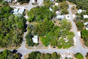 87 Martin Luther King Jr Blvd, Apalachicola, FL 32320 - Photo 9