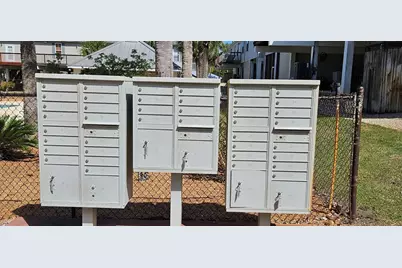 512 E Meridian Ave #C, Carrabelle, FL 32322 - Photo 5