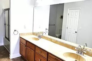 512 E Meridian Ave, Carrabelle, FL 32322 - Photo 13