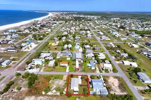 206 4th St, Mexico Beach, FL 32456 - Photo 31