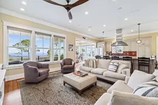 1639 Wayfarers Ct, Saint George Island, FL 32328 - Photo 5