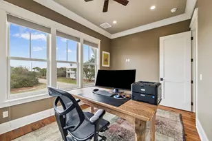 1639 Wayfarers Ct, Saint George Island, FL 32328 - Photo 31