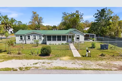 212 NW Ave C, Carrabelle, FL 32322 - Photo 1