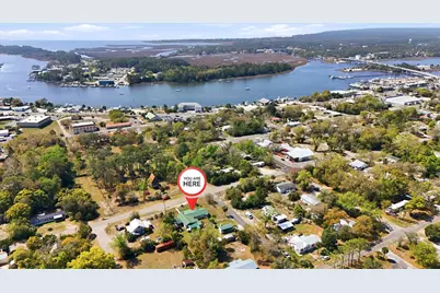 212 NW Ave C, Carrabelle, FL 32322 - Photo 7