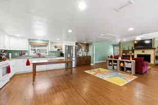 212 NW Ave C, Carrabelle, FL 32322 - Photo 17