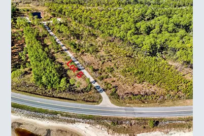 1495 Hwy 98, Eastpoint, FL 32328 - Photo 11