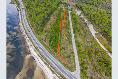 1493 Hwy 98, Eastpoint, FL 32328 - Photo 11