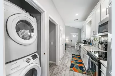 107 Ocean View Dr, Mexico Beach, FL 32456 - Photo 17