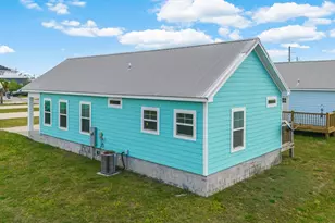 107 Ocean Vw Dr, Mexico Beach, FL 32456 - Photo 45