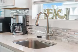 107 Ocean Vw Dr, Mexico Beach, FL 32456 - Photo 15