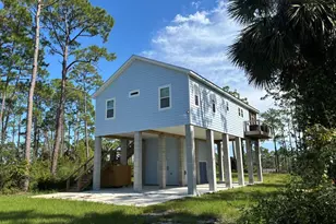 513 Shellys Loop Rd, Carrabelle, FL 32322 - Photo 5