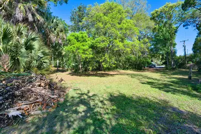 254 8th St, Apalachicola, FL 32320 - Photo 11